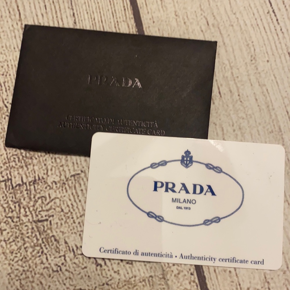 Prada linen shopping bag 13X8x. Good condition. Very clean  Tan.  Side pockets - Picture 2 of 16